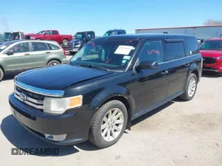2011 Ford Flex SEL z VIN 2FMHK6CC7BBD13095, wystawiony jako IAAI lot #42073444 z przebiegiem 221 795 mil mil oraz . Historia ofert i sprzedaży dostępna na DreamBid. Obrazek 2.