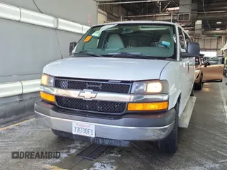 2012 Chevrolet Express Passenger 1LT с VIN 1GAZG1FG2C1159073, выставлен на аукционе IAAI как лот 42619812 с пробегом 90 220 миль миль и . История ставок и продаж доступна на DreamBid. Изображение 16.