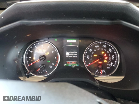 2021 Toyota RAV4 XLE Premium with VIN 2T3C1RFV4MC092721, listed as a Copart auction lot 56980835 with 31,640 mi miles and Salvage title. Bid and sale history available at DreamBid. Image 9.
