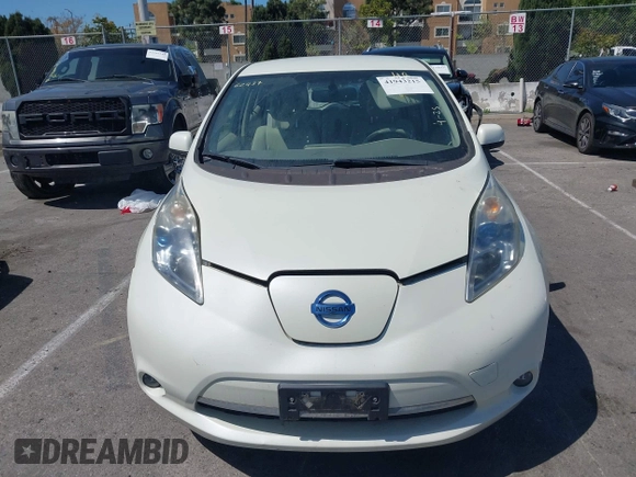 2011 Nissan LEAF SL-e z VIN JN1AZ0CP1BT007790, wystawiony jako IAAI lot #41943215 z przebiegiem 62 468 mil mil oraz . Historia ofert i sprzedaży dostępna na DreamBid. Obrazek 12.