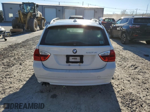 2006 BMW 3 Series 325xi z VIN WBAVT13586KW23161, wystawiony jako Copart lot #80188084 z przebiegiem 267 756 mil mil oraz Czysty tytuł • Clean title. Historia ofert i sprzedaży dostępna na DreamBid. Obrazek 6.
