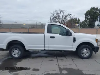 2019 Ford Super Duty F-250 SRW XL with VIN 1FTBF2A65KEC88948, listed as a IAAI auction lot 41273042 with 148,467 mi miles. Bid and sale history available at carsss.com. Image 13.