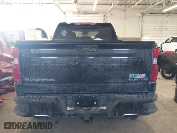 2022 Chevrolet Silverado 1500 Custom Trail Boss with VIN 3GCPDCED9NG512441, listed as a IAAI auction lot 41362293 with 31,303 mi miles and . Bid and sale history available at DreamBid. Image 17.
