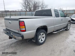 2006 GMC Sierra 1500 SLE1 with VIN 1GTEK19BX6Z246147, listed as a IAAI auction lot 41519570 with 167,650 mi miles. Bid and sale history available at carsss.com. Image 4.