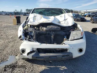 2014 Nissan Frontier S with VIN 1N6AD0ER7EN752186, listed as a Copart auction lot 87308234 with 287,851 mi miles and Salvage title. Bid and sale history available at DreamBid. Image 5.