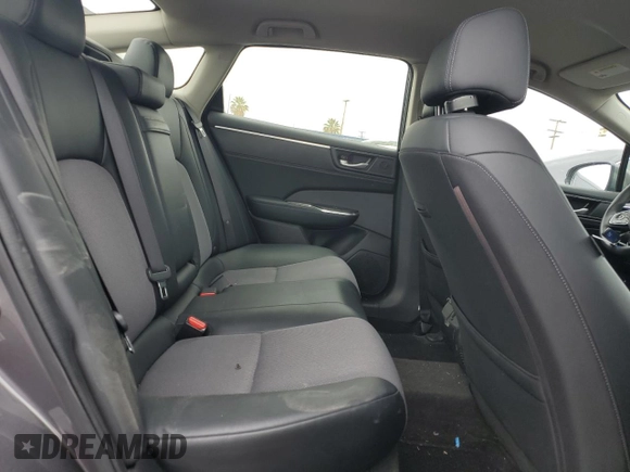 2019 Honda Clarity Plug-In Hybrid with VIN JHMZC5F15KC001303, listed as a Copart auction lot 46701864 with 50,108 mi miles. Bid and sale history available at carsss.com. Image 10.