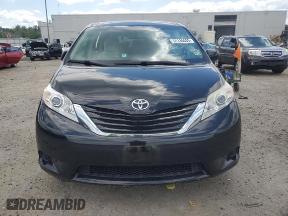 2016 Toyota Sienna LE AAS z VIN 5TDKK3DC6GS751426, wystawiony jako Copart lot #58335685 z przebiegiem 57 665 mil mil oraz Szkoda całkowita • Salvage title. Historia ofert i sprzedaży dostępna na DreamBid. Obrazek 5.