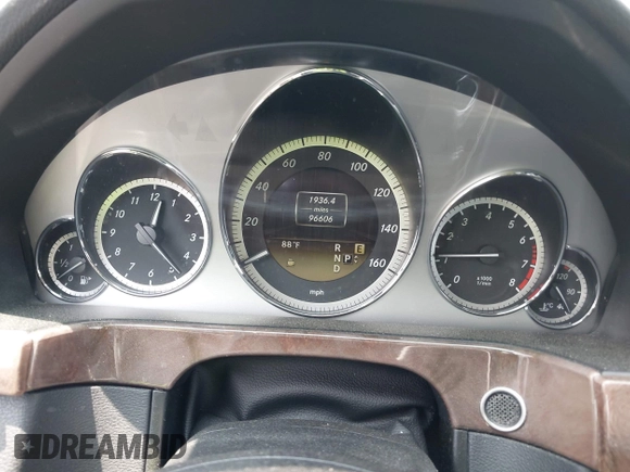 2012 Mercedes-Benz E 350 Luxury with VIN WDDHF8JB5CA554445, listed as a IAAI auction lot 42469799 with 96,606 mi miles and . Bid and sale history available at DreamBid. Image 7.
