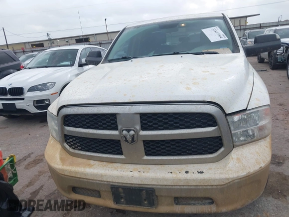 2019 Ram 1500 Express z VIN 1C6RR7FT5KS726409, wystawiony jako IAAI lot #41837904 z przebiegiem 151 673 mil mil oraz . Historia ofert i sprzedaży dostępna na DreamBid. Obrazek 6.