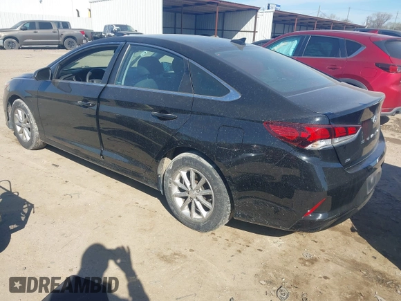 2019 Hyundai Sonata SE with VIN 5NPE24AF5KH818646, listed as a IAAI auction lot 41739823 with 76,361 mi miles and . Bid and sale history available at carsss.com. Image 3.