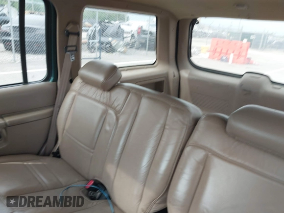 1999 Ford Explorer XLT с VIN 1FMZU34E9XZB92586, выставлен на аукционе IAAI как лот 42157826 с пробегом 261 550 миль миль и . История ставок и продаж доступна на DreamBid. Изображение 8.