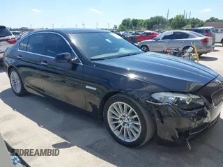 2011 BMW 5 Series 535i with VIN WBAFR7C53BC801469, listed as a IAAI auction lot 41878162 with 72,585 mi miles and . Bid and sale history available at carsss.com. Image 1.
