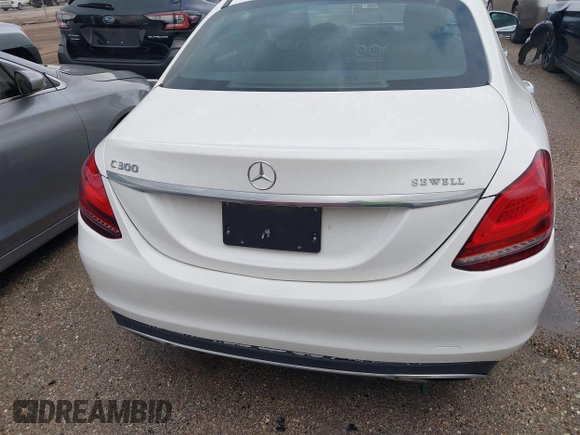 2019 Mercedes-Benz C 300 with VIN 55SWF8DB0KU284459, listed as a IAAI auction lot 40895273 with Not provided miles and . Bid and sale history available at DreamBid. Image 16.