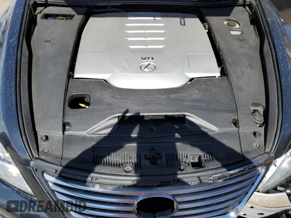 2011 Lexus LS 460 with VIN JTHBL5EF1B5103510, listed as a Copart auction lot 48377525 with 87,612 mi miles and Salvage title. Bid and sale history available at DreamBid. Image 12.