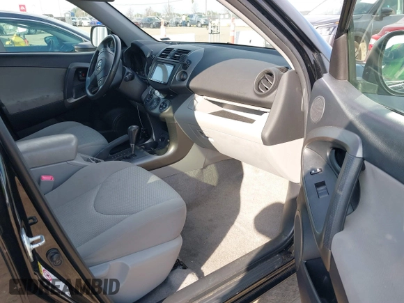 2011 Toyota RAV4 with VIN JTMEK4DV0B5106239, listed as a IAAI auction lot 41424253 with 125,747 mi miles and . Bid and sale history available at DreamBid. Image 5.