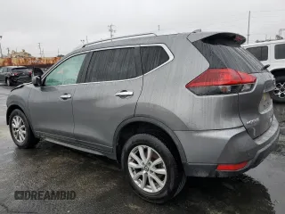 2020 Nissan Rogue SV with VIN JN8AT2MT0LW007628, listed as a Copart auction lot 44175505 with 81,579 mi miles and Salvage Title. Bid and sale history available at carsss.com. Image 2.