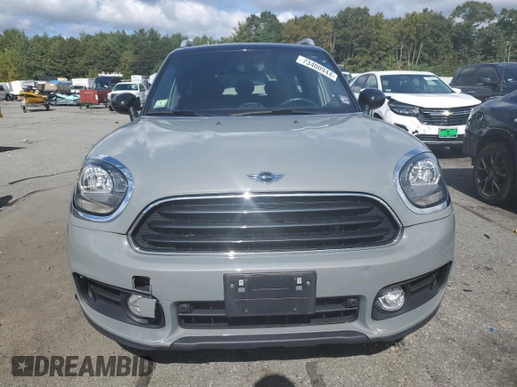 2018 MINI Countryman Cooper with VIN WMZYV5C31J3E04841, listed as a Copart auction lot 73400944 with 28,854 mi miles and Salvage Title. Bid and sale history available at carsss.com. Image 5.
