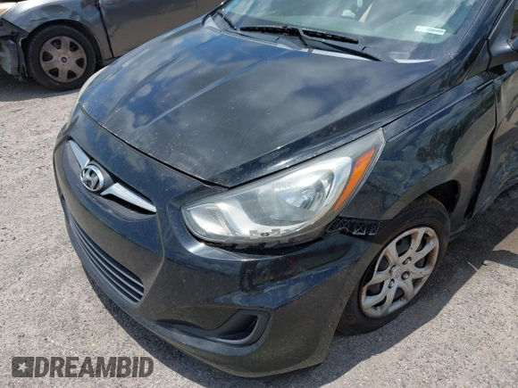 2013 Hyundai Accent GLS with VIN KMHCT4AE3DU459670, listed as a IAAI auction lot 39664548 with 155,591 mi miles. Bid and sale history available at carsss.com. Image 6.