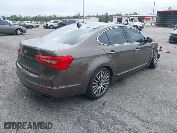2015 Kia Cadenza Premium with VIN KNALN4D7XF5178326, listed as a IAAI auction lot 41629460 with 92,125 mi miles and . Bid and sale history available at carsss.com. Image 4.