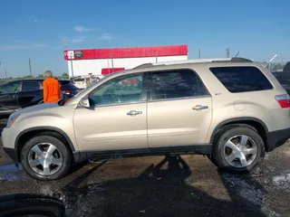 2012 GMC Acadia SLT1 with VIN 1GKKRREDXCJ154796, listed as a IAAI auction lot 42020825 with 71,464 mi miles. Bid and sale history available at carsss.com. Image 14.