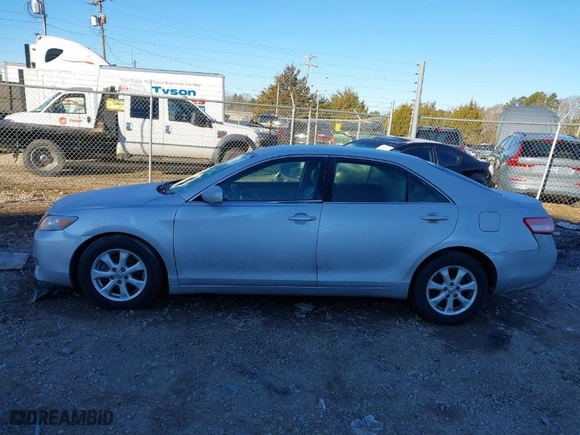 2011 Toyota Camry LE with VIN 4T1BF3EKXBU641988, listed as a IAAI auction lot 41332404 with 179,139 mi miles. Bid and sale history available at carsss.com. Image 14.