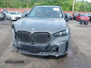 2024 BMW X5 xDrive40i with VIN 5UX23EU04R9V01472, listed as a IAAI auction lot 42295129 with 11,254 mi miles and . Bid and sale history available at DreamBid. Image 6.