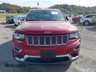 2014 Jeep Grand Cherokee Summit with VIN 1C4RJFJG6EC328516, listed as a IAAI auction lot 40698068 with 195,798 mi miles and . Bid and sale history available at DreamBid. Image 12.