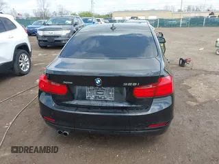 2014 BMW 3 Series 328i xDrive with VIN WBA3B3C58EJ982424, listed as a IAAI auction lot 42075568 with 190,009 mi miles. Bid and sale history available at carsss.com. Image 16.