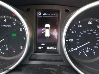 2017 Hyundai Santa Fe Limited Ultimate with VIN KM8SRDHF7HU180527, listed as a IAAI auction lot 41557692 with 89,415 mi miles. Bid and sale history available at carsss.com. Image 16.
