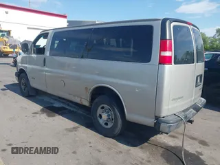 2005 Chevrolet Express Passenger with VIN 1GAHG35U151169241, listed as a IAAI auction lot 42586648 with 385,258 mi miles and . Bid and sale history available at DreamBid. Image 3.