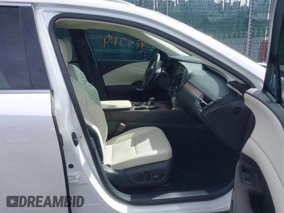 2023 Lexus RX 350 с VIN 2T2BAMCAXPC035688, выставлен на аукционе IAAI как лот 41747819 с пробегом 4 010 миль миль и . История ставок и продаж доступна на DreamBid. Изображение 5.