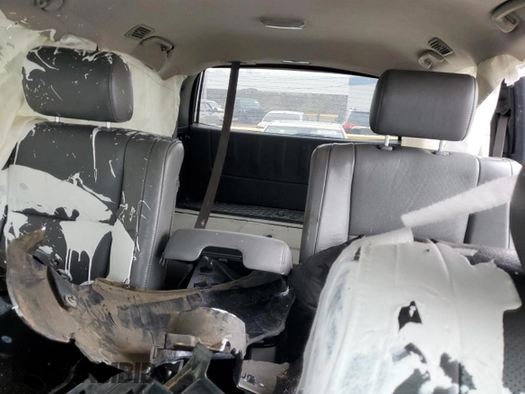 2008 Toyota Sequoia Platinum with VIN 5TDBY67AX8S022387, listed as a Copart auction lot 39725884 with 0 mi miles and Salvage Title. Bid and sale history available at carsss.com. Image 10.