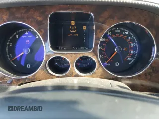 2007 Bentley Continental GT z VIN SCBDR33W17C050619, wystawiony jako Copart lot #84768364 z przebiegiem 248 389 mil mil oraz Szkoda całkowita • Salvage title. Historia ofert i sprzedaży dostępna na DreamBid. Obrazek 9.