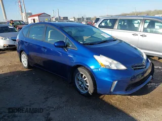 2012 Toyota Prius Two z VIN JTDZN3EU8C3033319, wystawiony jako IAAI lot #42044823 z przebiegiem 137 247 mil mil oraz . Historia ofert i sprzedaży dostępna na DreamBid. Obrazek 1.