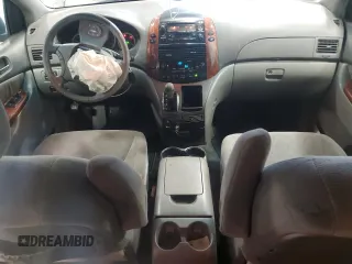2005 Toyota Sienna XLE with VIN 5TDZA22C25S247726, listed as a Copart auction lot 45957875 with 231,902 mi miles and Salvage Title. Bid and sale history available at carsss.com. Image 8.