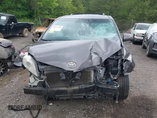 2015 Toyota Sienna LE AAS с VIN 5TDKK3DCXFS533200, выставлен на аукционе IAAI как лот 42123768 с пробегом 136 316 миль миль и . История ставок и продаж доступна на DreamBid. Изображение 6.