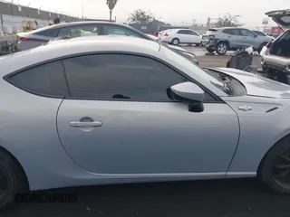 2013 Scion FR-S with VIN JF1ZNAA1XD1729862, listed as a IAAI auction lot 41143862 with 64,208 mi miles. Bid and sale history available at carsss.com. Image 13.