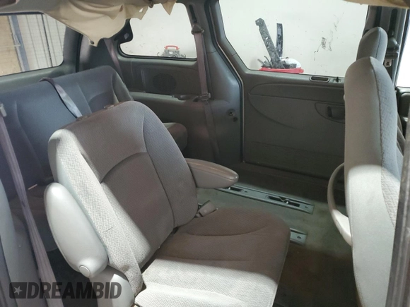 2005 Dodge Caravan SXT with VIN 1D4GP45RX5B165500, listed as a Copart auction lot 59680105 with 119,096 mi miles and Salvage title. Bid and sale history available at DreamBid. Image 11.