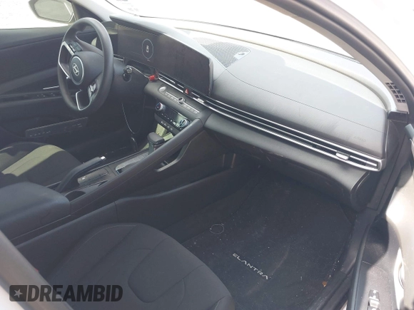 2024 Hyundai Elantra SEL с VIN KMHLM4DG4RU642352, выставлен на аукционе IAAI как лот 42020717 с пробегом 28 515 миль миль и . История ставок и продаж доступна на DreamBid. Изображение 5.