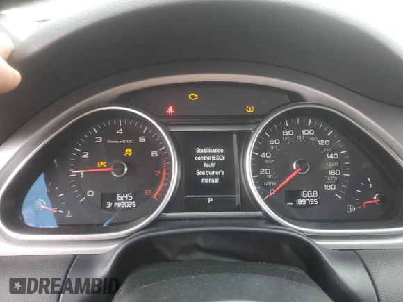 2015 Audi Q7 3.0T S line Prestige with VIN WA1DGAFE4FD032659, listed as a Copart auction lot 49123915 with 189,795 mi miles and Salvage Title. Bid and sale history available at carsss.com. Image 9.