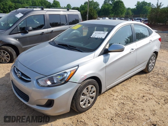 2016 Hyundai Accent SE z VIN KMHCT4AE9GU973351, wystawiony jako IAAI lot #42281546 z przebiegiem 111 130 mil mil oraz . Historia ofert i sprzedaży dostępna na DreamBid. Obrazek 2.