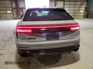 2023 Audi RS Q8 z VIN WU1ARBF15PD013337, wystawiony jako Copart lot #51089565 z przebiegiem 23 470 mil mil oraz Czysty tytuł • Clean title. Historia ofert i sprzedaży dostępna na DreamBid. Obrazek 6.