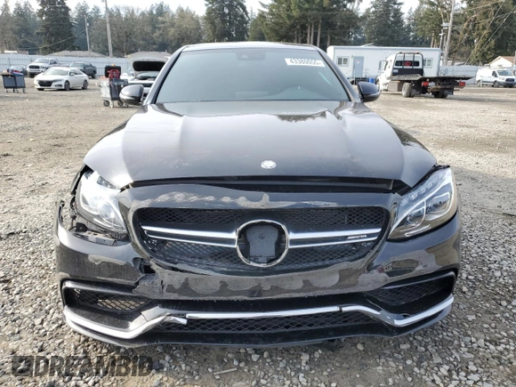 2016 Mercedes-Benz C 63 S AMG with VIN 55SWF8HB4GU109133, listed as a Copart auction lot 43380055 with 70,940 mi miles and Salvage title. Bid and sale history available at DreamBid. Image 5.