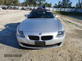 2008 BMW Z4 3.0i with VIN 4USBU33548LW76249, listed as a Copart auction lot 45762965 with 23,352 mi miles and Salvage title. Bid and sale history available at DreamBid. Image 5.