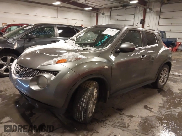 2011 Nissan Juke SL with VIN JN8AF5MVXBT024916, listed as a IAAI auction lot 41562770 with 175,256 mi miles. Bid and sale history available at carsss.com. Image 2.