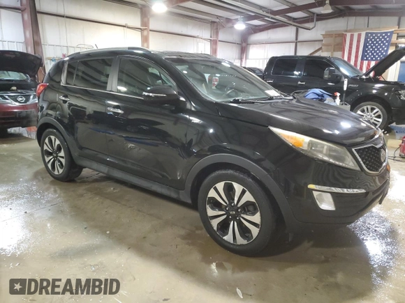 2011 Kia Sportage SX with VIN KNDPCCA60B7113516, listed as a Copart auction lot 83825714 with 113,406 mi miles and Salvage Title. Bid and sale history available at carsss.com. Image 4.