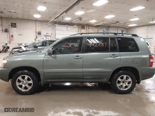 2006 Toyota Highlander w/3rd Row with VIN JTEEP21A760160417, listed as a IAAI auction lot 41427917 with 157,267 mi miles. Bid and sale history available at carsss.com. Image 14.