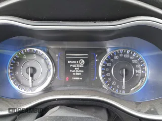 2015 Chrysler 200 Limited with VIN 1C3CCCAB6FN708209, listed as a IAAI auction lot 42057279 with 100,866 mi miles. Bid and sale history available at carsss.com. Image 7.