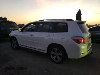 2012 Toyota Highlander Hybrid Limited with VIN JTEDC3EH7C2005032, listed as a Copart auction lot 85817754 with 104,674 mi miles and Salvage Title. Bid and sale history available at carsss.com. Image 2.