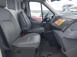 2018 Ford Transit с VIN 1FTBW2CM6JKA87295, выставлен на аукционе IAAI как лот 41616873 с пробегом 92 466 миль миль и . История ставок и продаж доступна на DreamBid. Изображение 5.